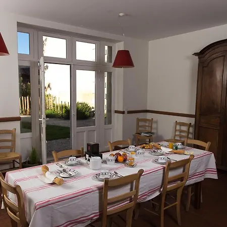 Les Cinq Sens Du Chateau Mayne Lalande Guest house