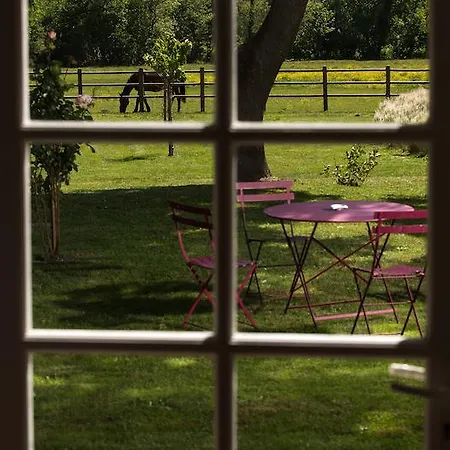 Les Cinq Sens Du Chateau Mayne Lalande Penzion *