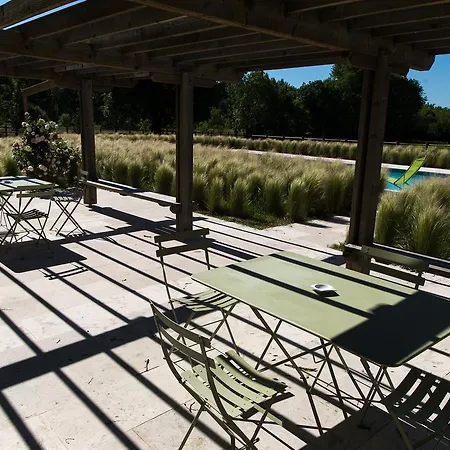 Les Cinq Sens Du Chateau Mayne Lalande Guest house